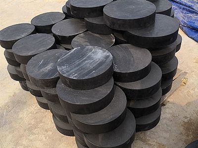 崇礼区板式橡胶支座由若干层橡胶片与薄钢板经加压硫化